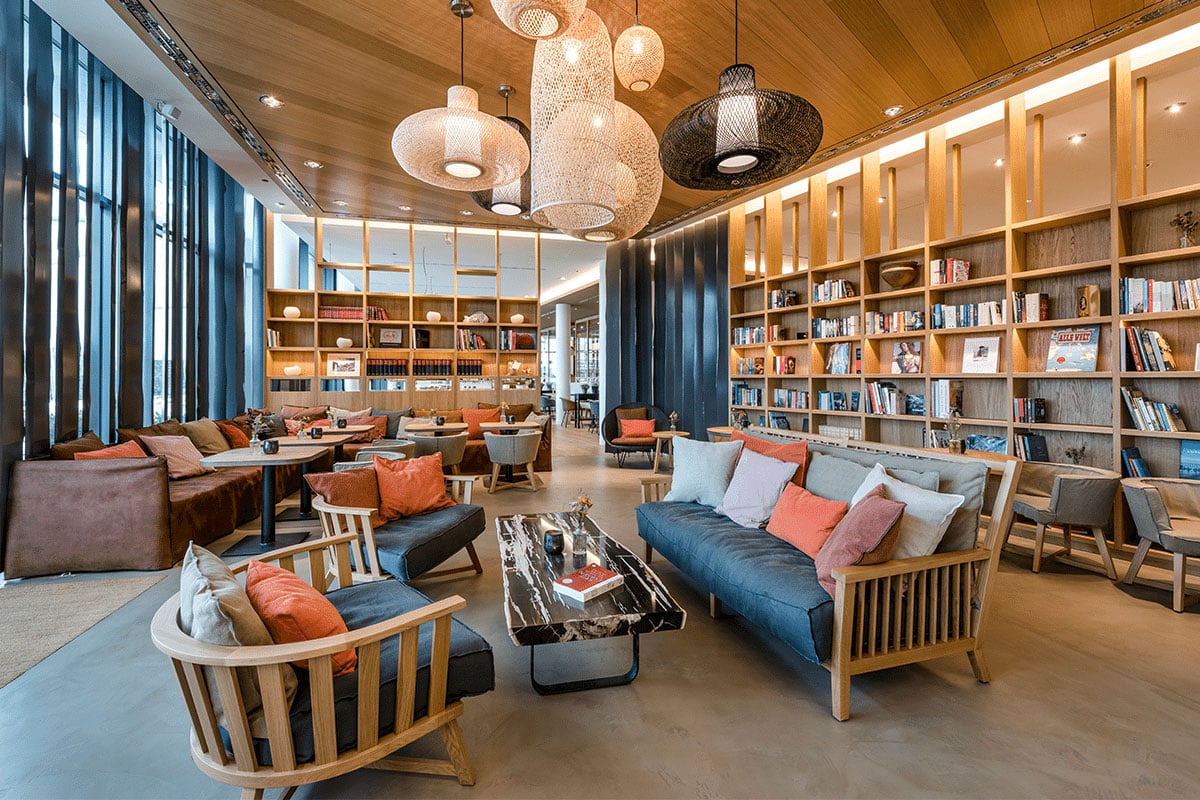 Bibliothek in der Lodge - Seezeitlodge Hotel & Spa