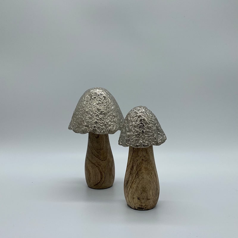 LieblingsIdeen für nachhaltige Weihnachtsdeko - Pilze in silber