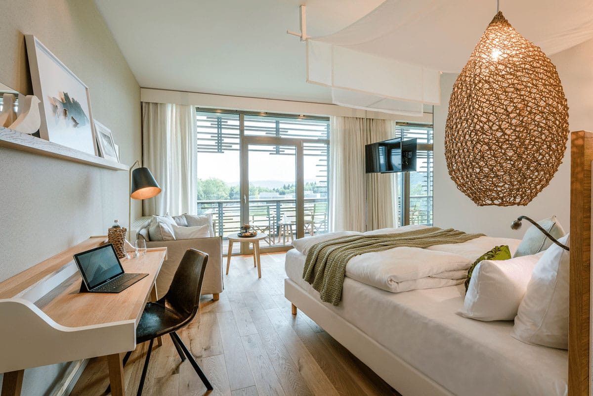 Waldzimmer mit Ausblick - Seezeitlodge Hotel & Spa